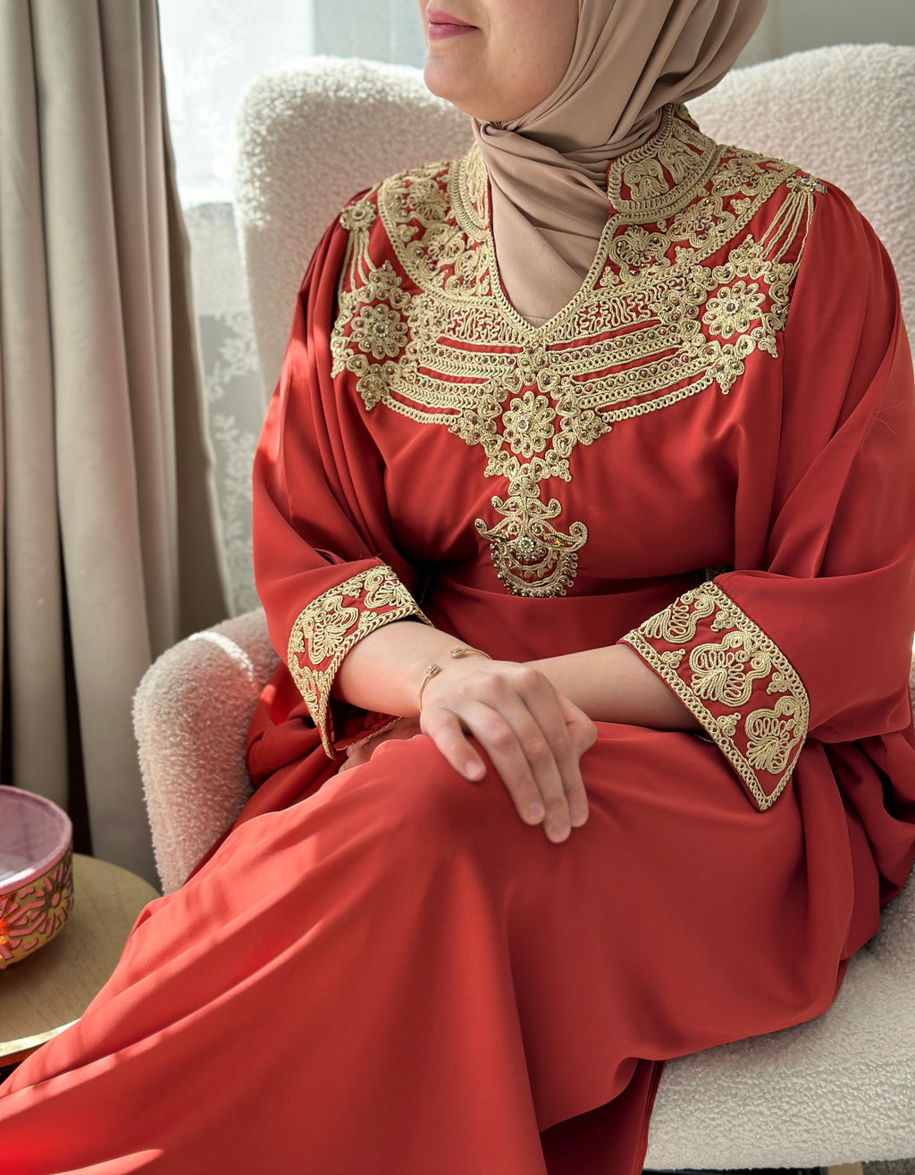 Farasha/Abaya Zaynab