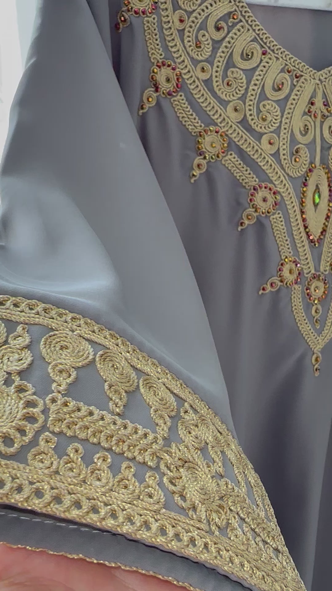 Die Farasha/Abaya Yara